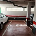 דירה уютная и светлая с паркингом и бассейном в гигантес