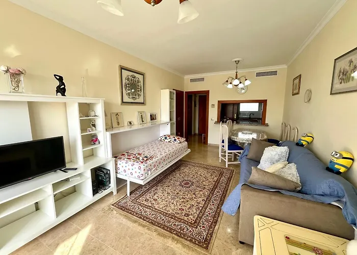 Apartmán уютная и светлая с паркингом и бассейном в гигантес Puerto de Santiago (Tenerife)